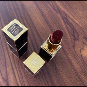 <private>Tom Ford lipstick Black Dahlia